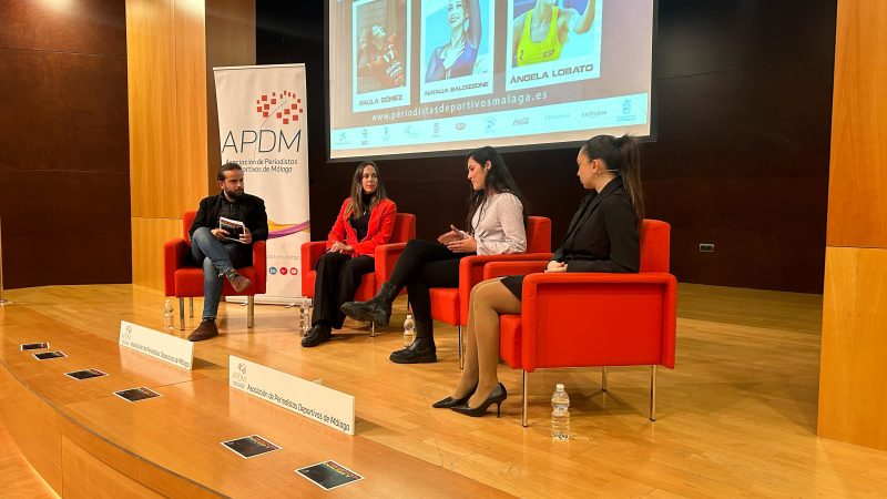 Participantes en la jornada Comunicación, Igualdad y Deporte en Alhaurín el Grande.